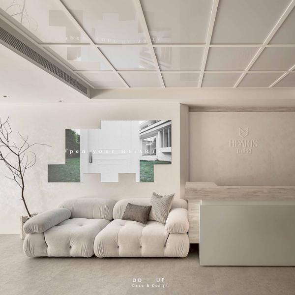 極簡銀與米白交織：在純粹空間，遇見最精緻的自己