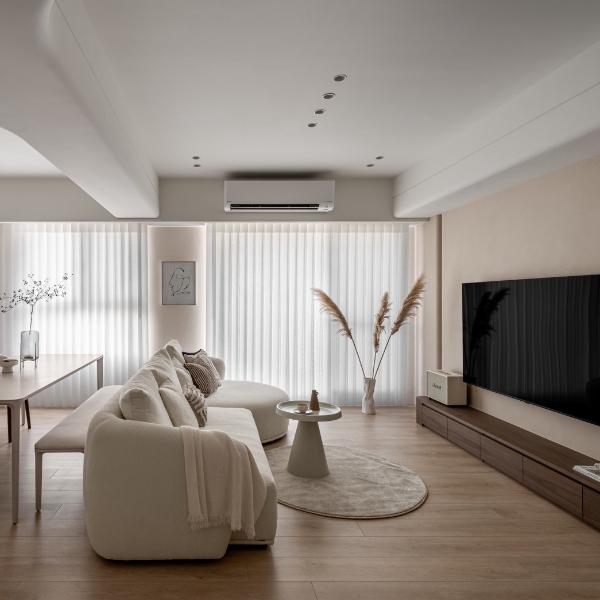 圓弧勾勒的奶油境地,日常即是溫柔的總和