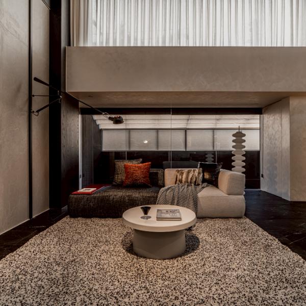 大隱於市,質樸奢華的空間層次